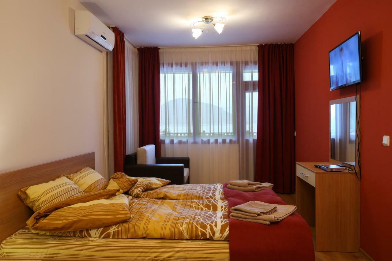 Holiday Home Paulovnia Аспарухово Экстерьер фото